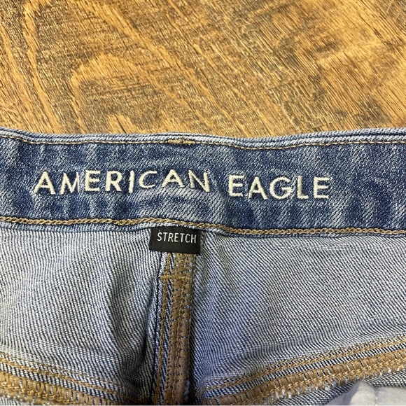 American Eagle Curvy Mom Jeans Women's Size 14 Distressed Stretch - Picture 4 of 10